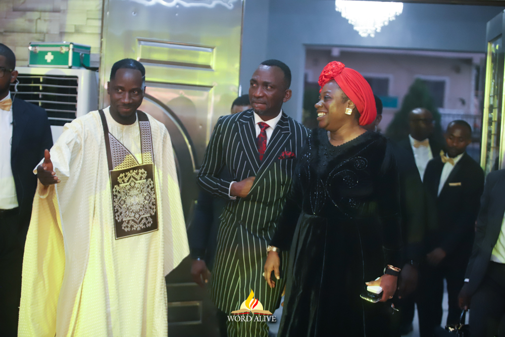 Bishop Abioye, Dr Paul Enenche, wife, Rev Ntia, others storm Rev Godwin Abba’s 50th birthday celebration