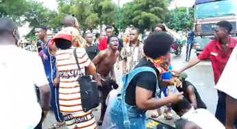 Angry UNIBEN students block Lagos-Benin expressway, protest over power outage