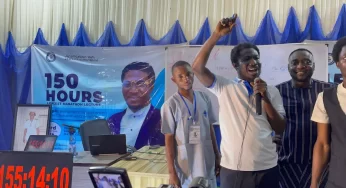 Nsikak Akpan: Nigerian lecturer sets new record with 155-hour marathon lecture