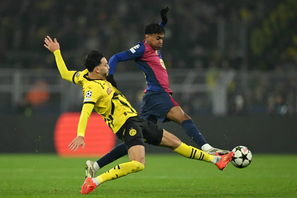 UCL: Ferran Torres fires Barcelona to knockout stage in Dortmund thriller