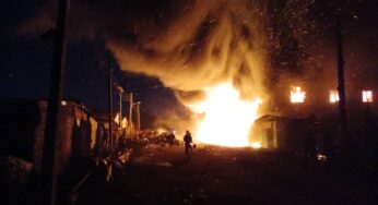 BREAKING: Massive fire guts Araromi spare parts market in Ibadan