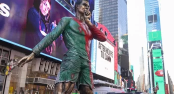 Siu: Ronaldo statue unveiled in Times Square